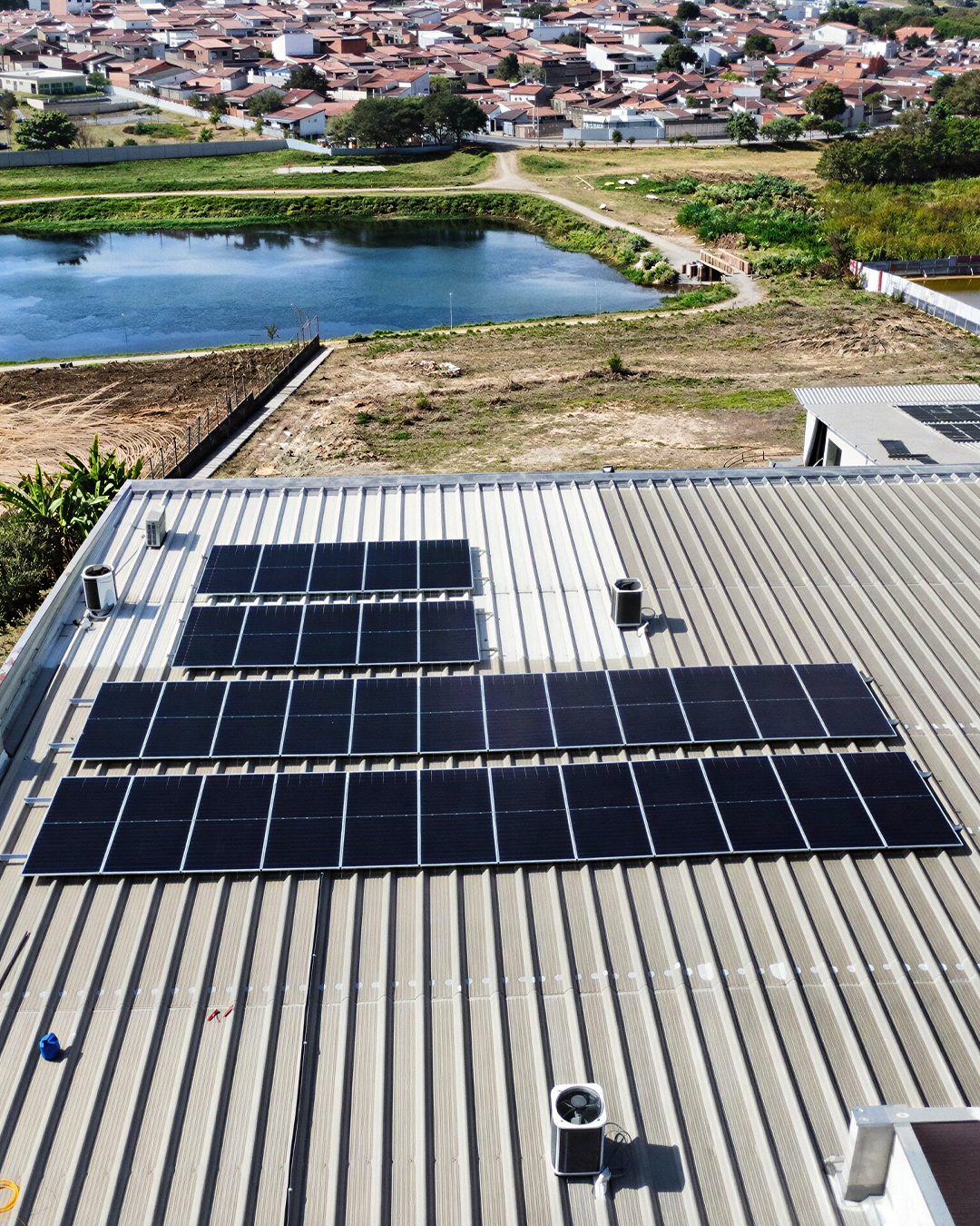 Instalação comercial Econan Solar